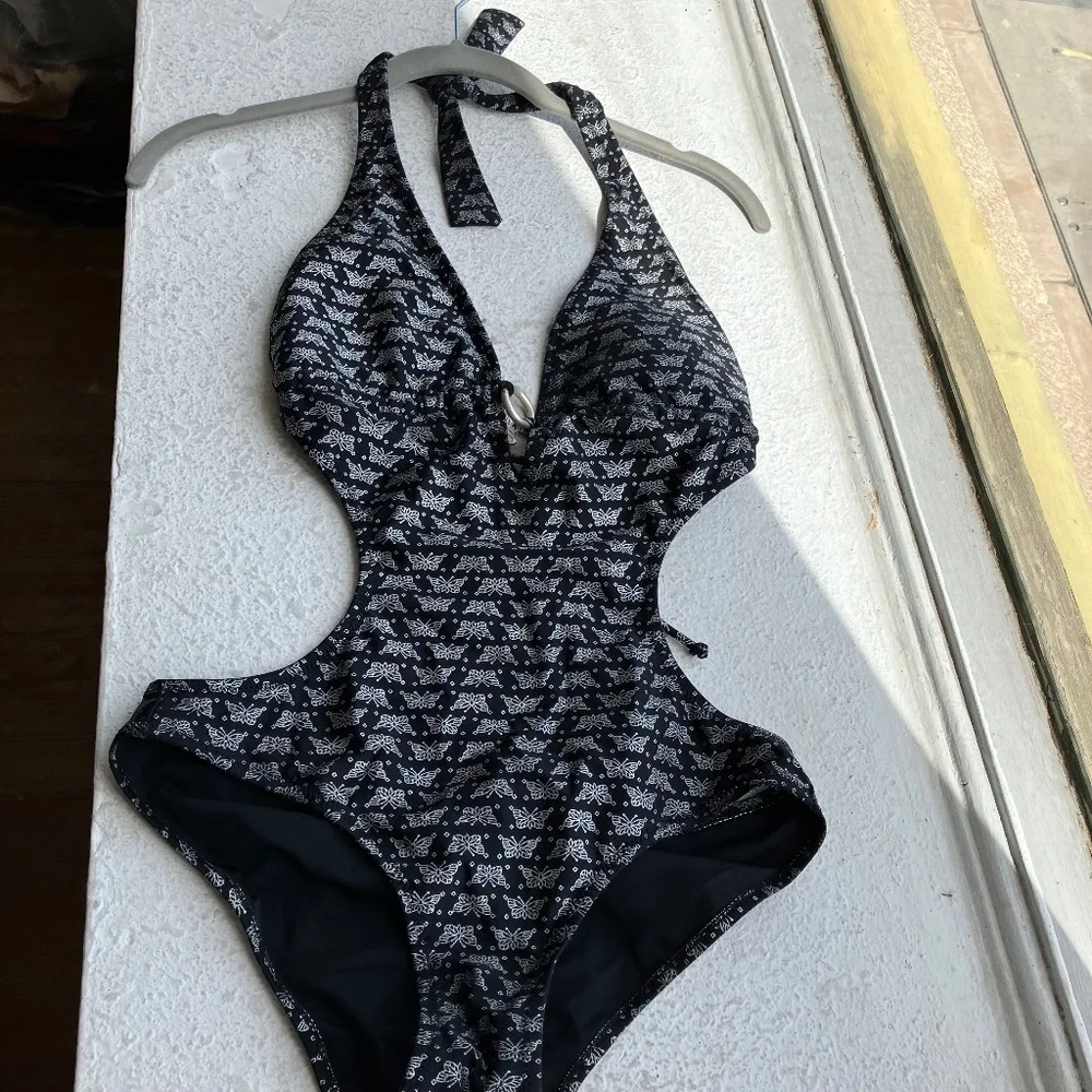 Black and silver butterfly print swimsuit - Picture 1 of 6